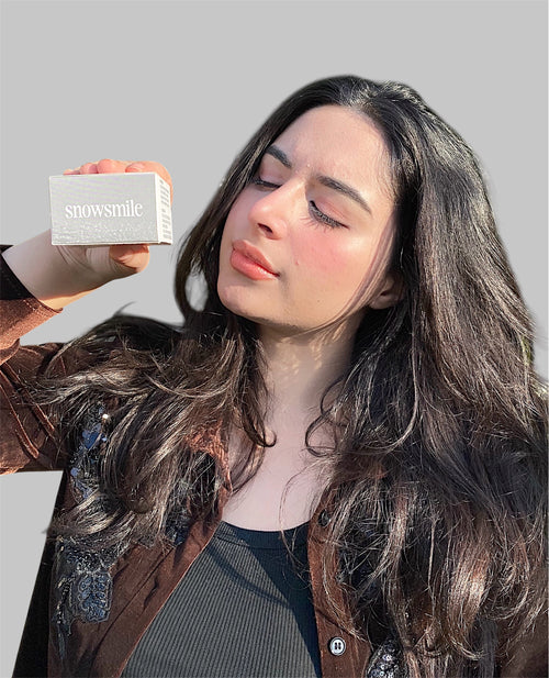 SNOW SMILE ™ - TEETH WHITENING POWDER